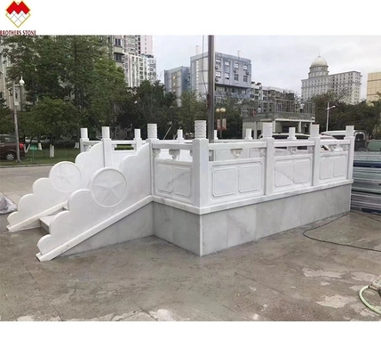 FOB/CNF Warunki dostawy Biały marmurowy korytarz balkon balustrada balustrada balustrada dla willi