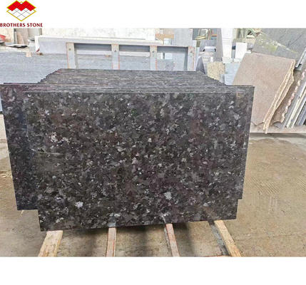 Willa Grafic Design wykorzystując naturalny Shangri-La Black Granite Stone z afrykańskiego kamieniołomu