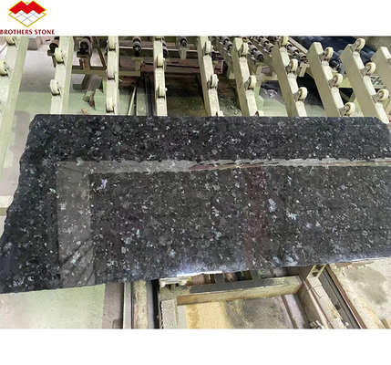 Willa Grafic Design wykorzystując naturalny Shangri-La Black Granite Stone z afrykańskiego kamieniołomu