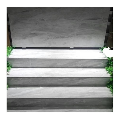 Wchłanianie wody Około 0,12% Nowoczesne szklankowane płytki porcelanowe dla schodów