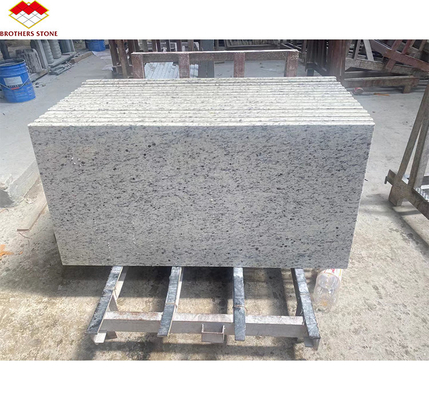Eksporterzy granitu lekkiego z Best Villa Imperial White Granite Stone Polerowany Szlifowany