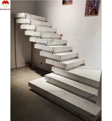 Specjalistyczne Polerowane lub Matte Calacatta Biały Marmur Wygląd Porcelanowe płytki schodowe Mohs 6-7 Twardość