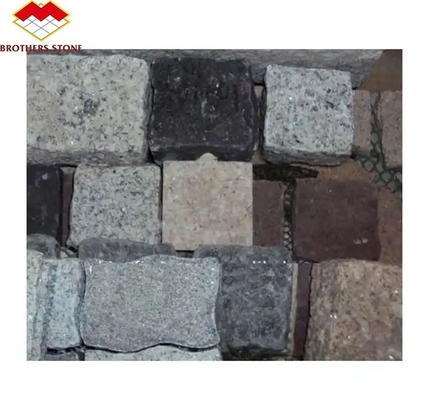 Zmodernizuj swój dom zewnętrzny przy użyciu ściętego na miarę szarego granitowego kostki kamienia 10x10x10