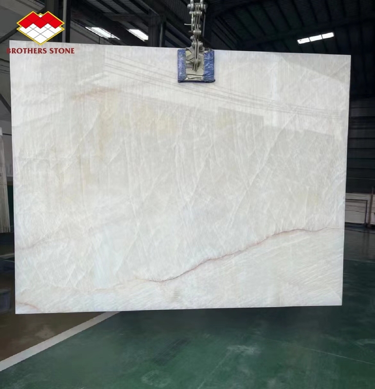 Luxury ICE AGE Jade Onyx Natural Marble Stone Przejrzysty Royal White Onyx Tile For Wall Decoration